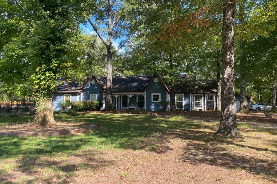 Samples Rd, Benton, AR 72019