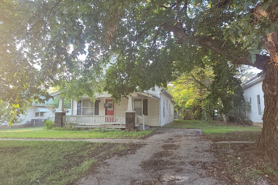 Harvey Ave, Wellington, KS 67152 #1