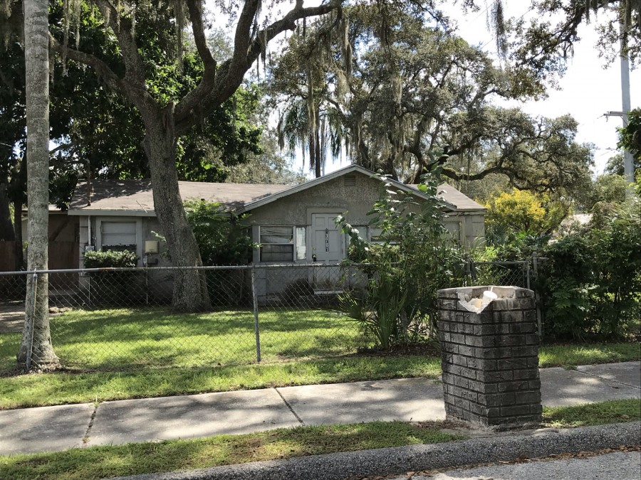 Henry Ave, Tampa, FL 33610