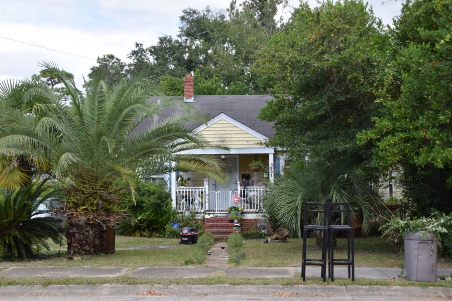 Woodlawn Ave, Wilmington, NC 28401