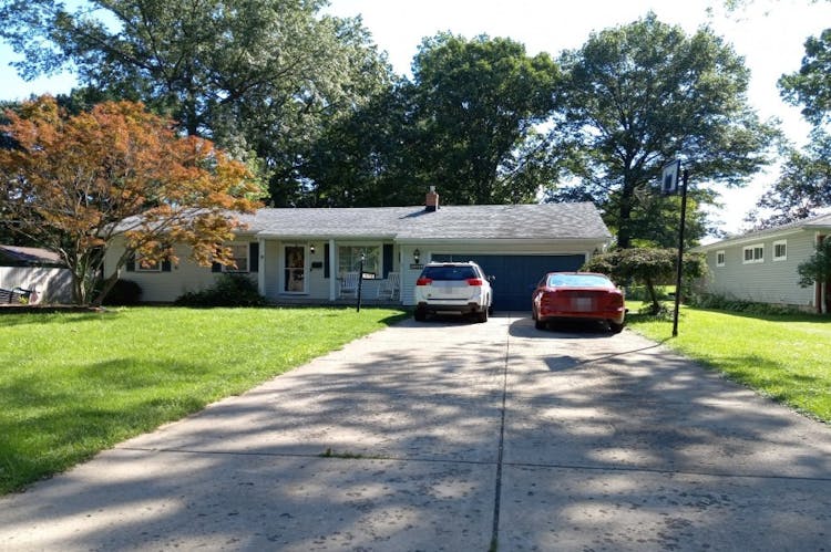 4258 Staatz Drive Youngstown, OH 44511, Mahoning County