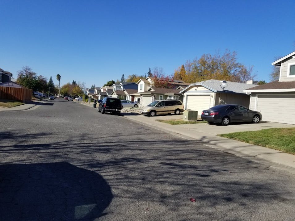 8401 Summit Drive Chagrin Falls, OH 44023, Geauga County