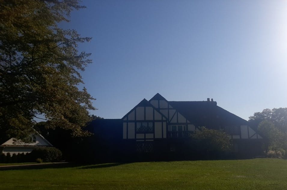 60 Golfview Dr Saginaw, MI 48638, Saginaw County