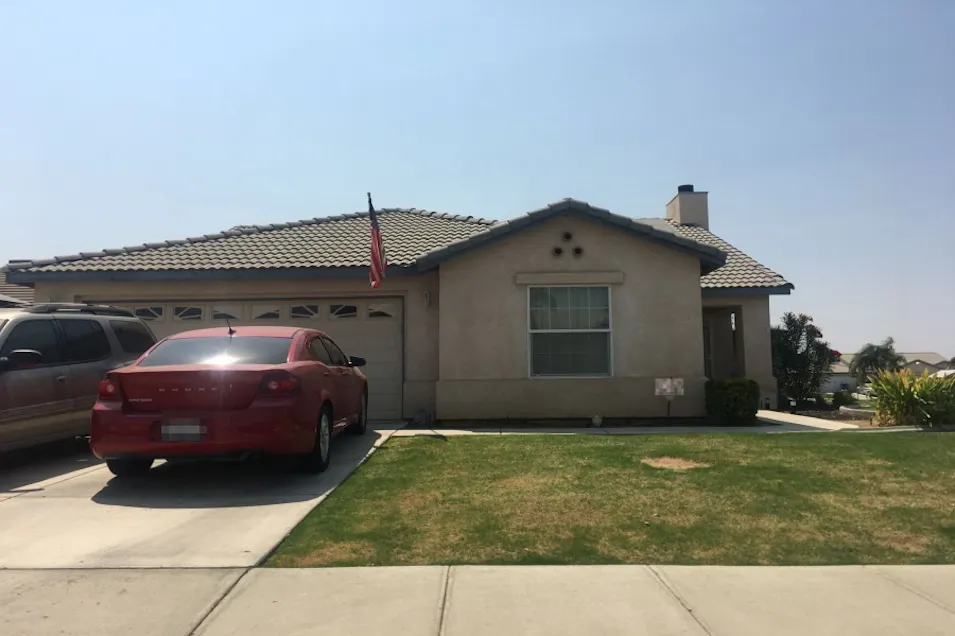 261 Fern Meadow Dr Bakersfield, CA 93308, Kern County