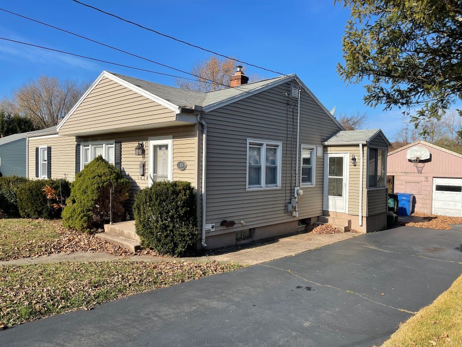 Belden Rd, Hamden, CT 06514 #1