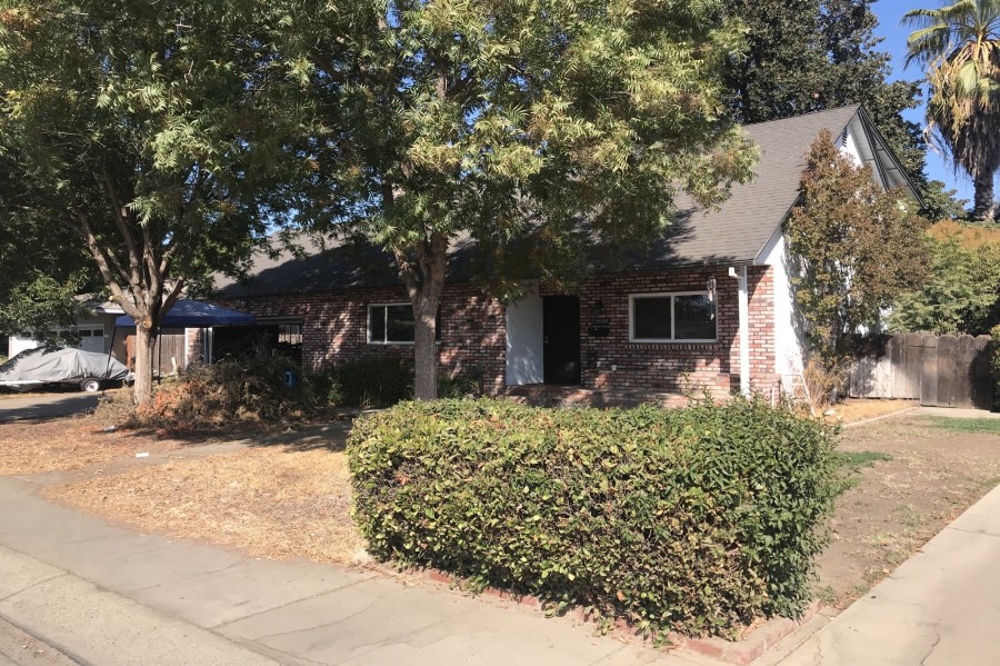 Tulare Ave, Visalia, CA 93277