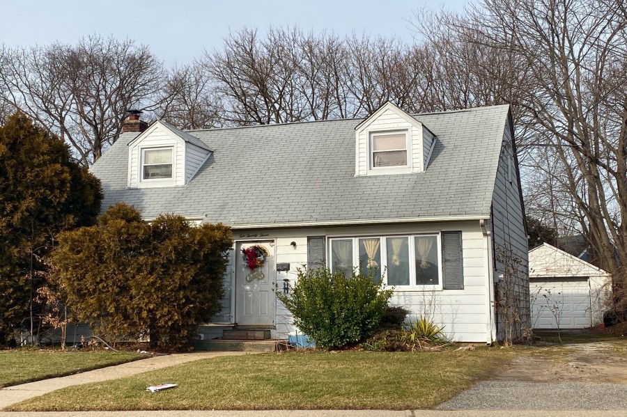 Smith St, Uniondale, NY 11553 #1