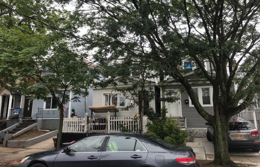 107th Ave, Ozone Park, NY 11417