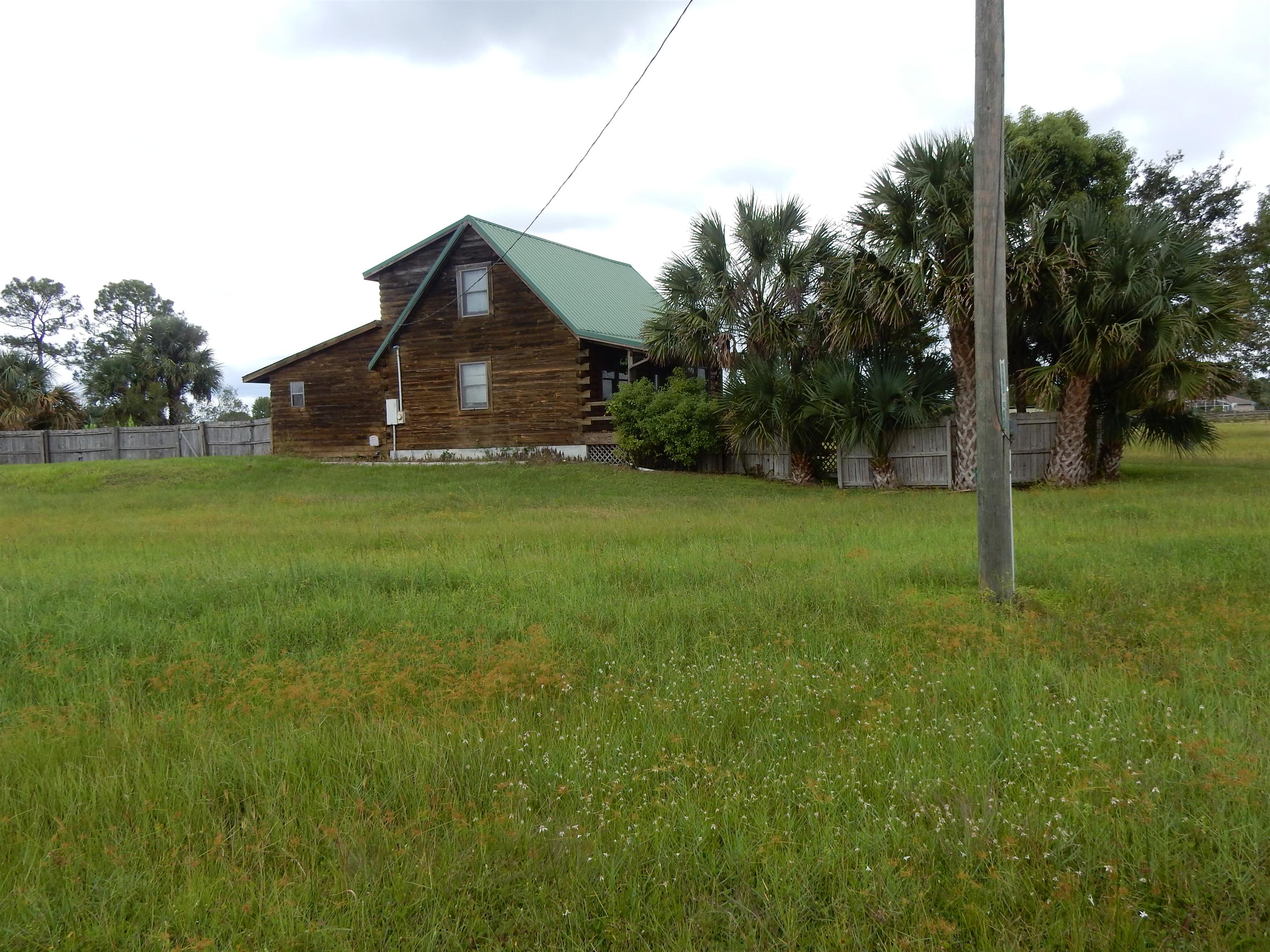 Niatross St, Astor, FL 32102 #1