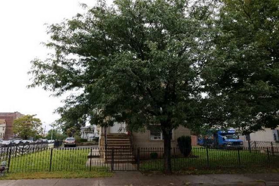 Harrison St, East Orange, NJ 07018