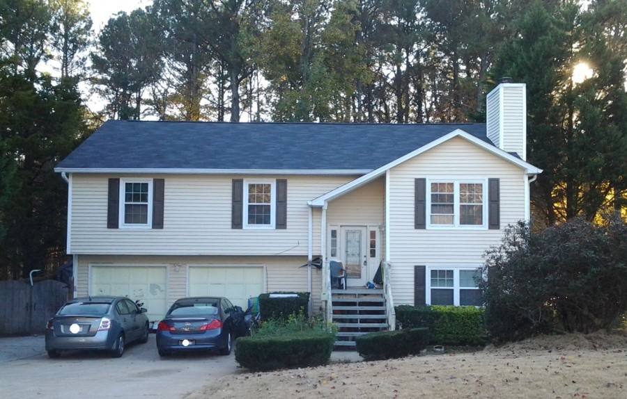 Crystal Lake Dr, Lawrenceville, GA 30044