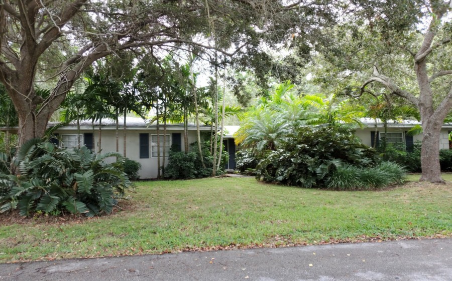 165th Ter, Palmetto Bay, FL 33157 #1