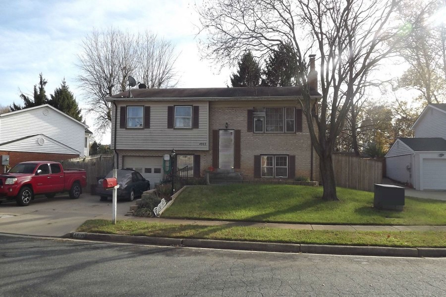 Kenyon Ct, Woodbridge, VA 22193