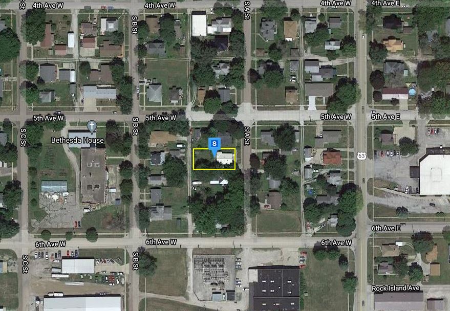 A St, Oskaloosa, IA 52577