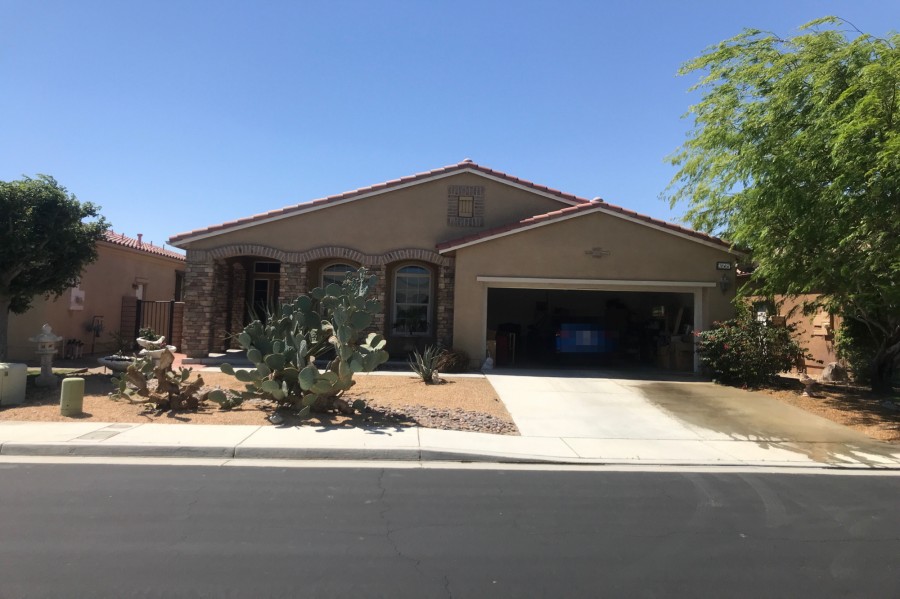 Desert Breeze Way, Palm Springs, CA 92262