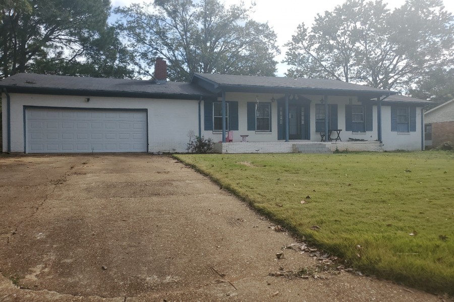 Cloverdale Ave, Decatur, AL 35601 #1