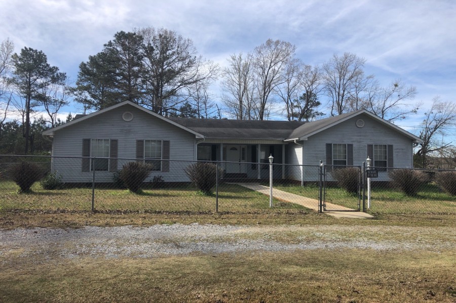 Market St, Centreville, AL 35042