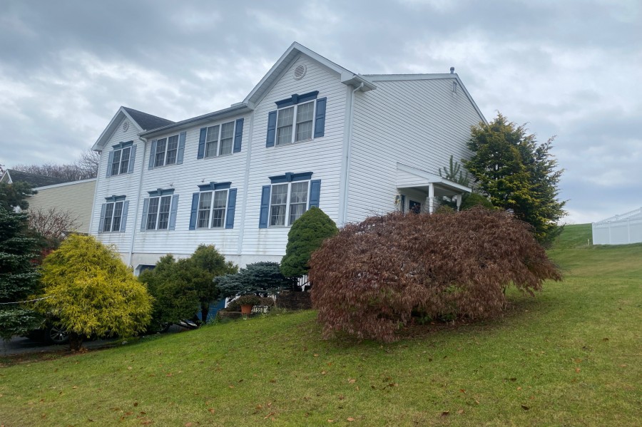 Huron Dr, Reading, PA 19608 #1