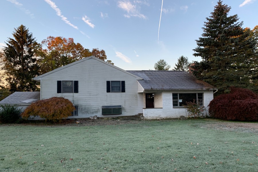 Mount Pleasant Rd, Newtown, CT 06470