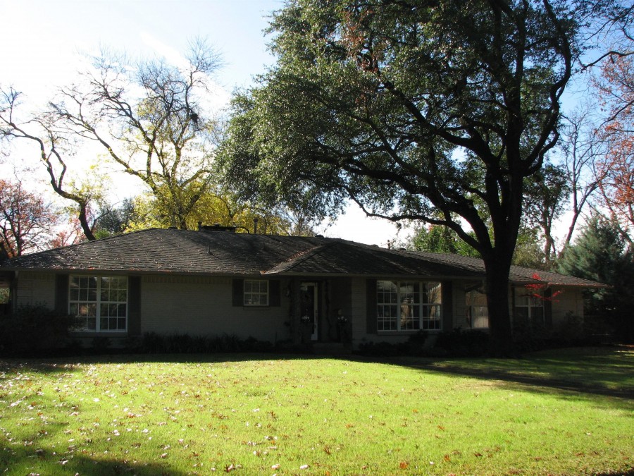 Caladium Dr, Dallas, TX 75229