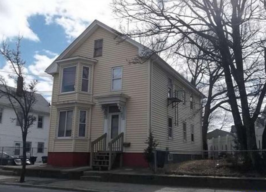 Hartford Ave, Providence, RI 02909