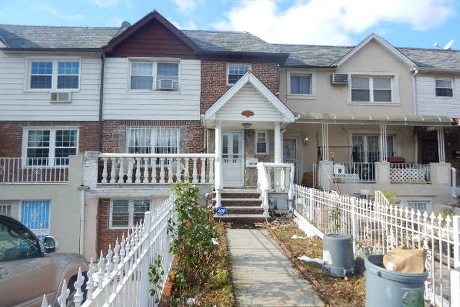 69th St, Woodside, NY 11377