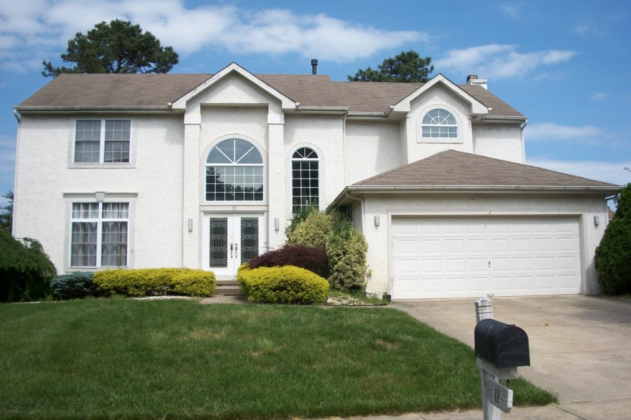 Blue Spruce Dr, Sicklerville, NJ 08081