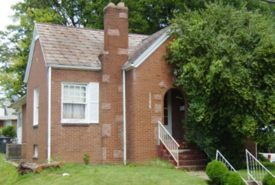 Themis St, Cape Girardeau, MO 63701