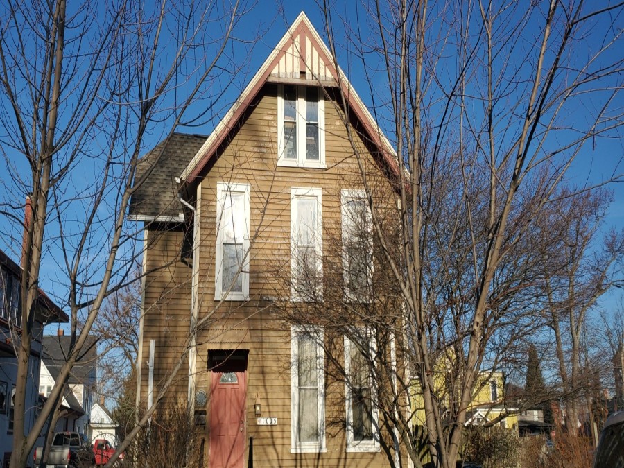 Harrison St, LA Porte, IN 46350