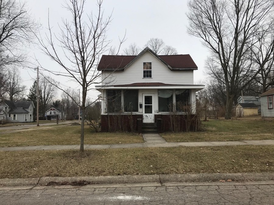 Orchard St, Dowagiac, MI 49047 #1