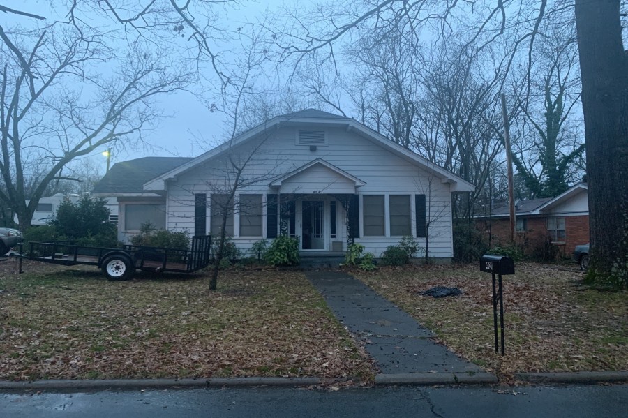 Morrill St, Morrilton, AR 72110