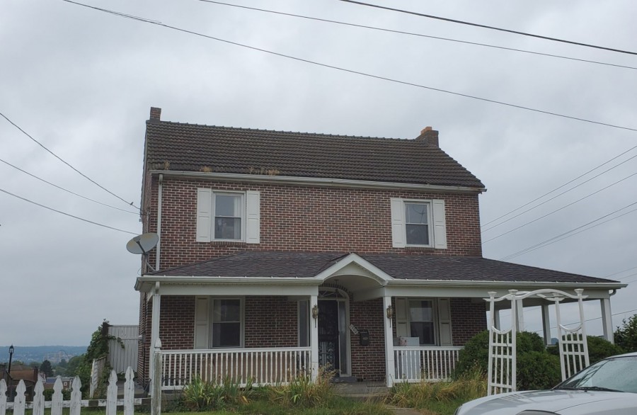 Highland Ave, West Mifflin, PA 15122