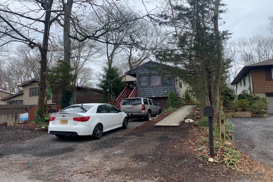 Birch Hollow Dr, Shirley, NY 11967 #1