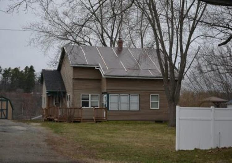 722 N Main St Brewer, ME 04412, Penobscot County