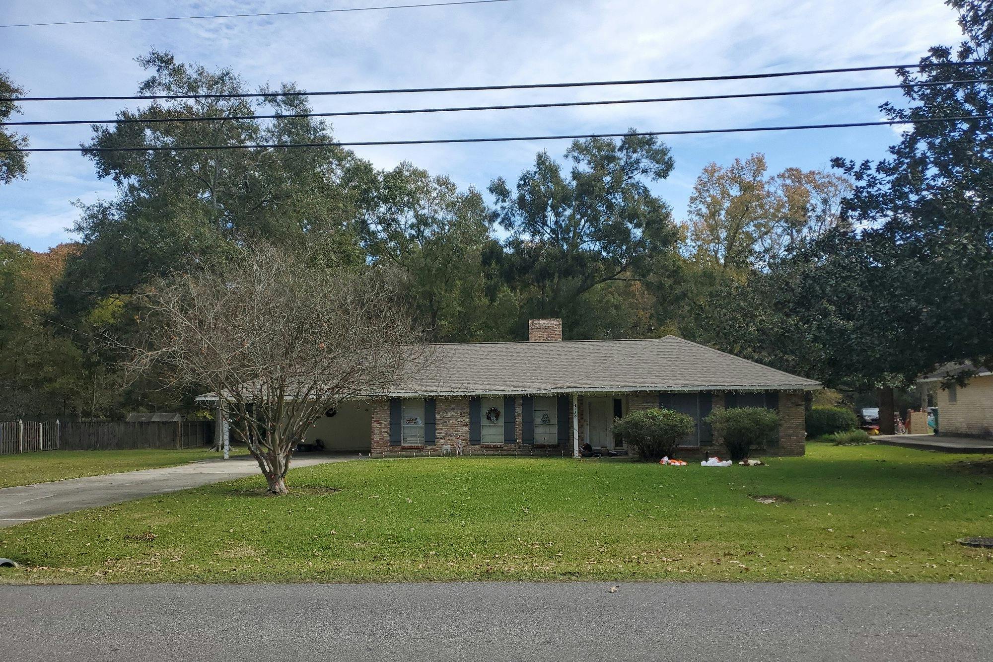 Newell St, Zachary, LA 70791