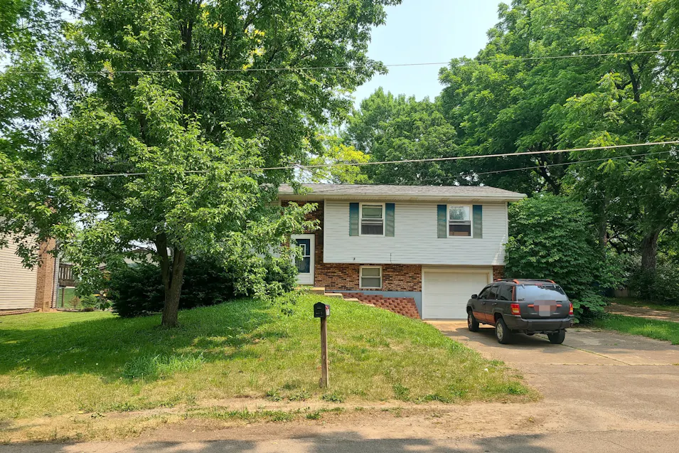 1003 E Walnut St Desloge, MO 63601, St. Francois County