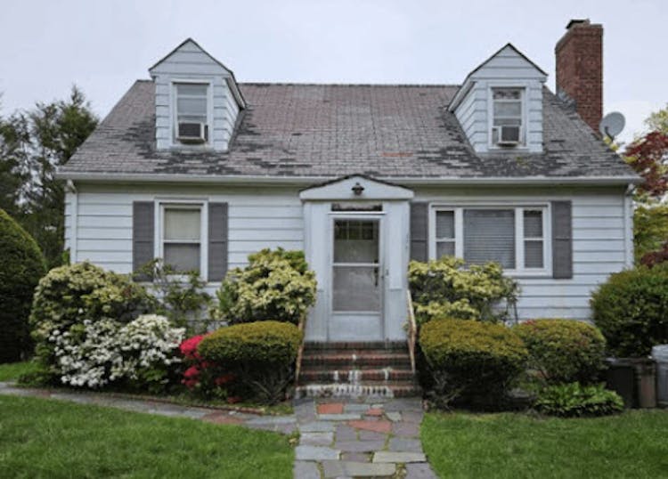 119 Fowler Ave YONKERS, NY, 10701, USA