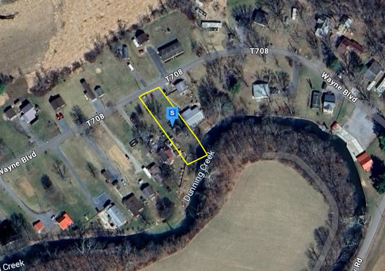 434 Wayne Boulevard Alum Bank, PA 15521, Bedford County