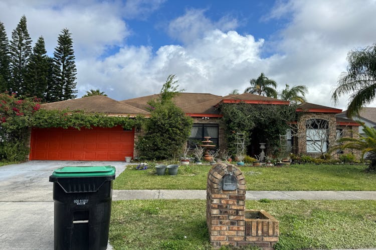 2621 Rolling Broak Dr Orlando, FL 32837, Orange County