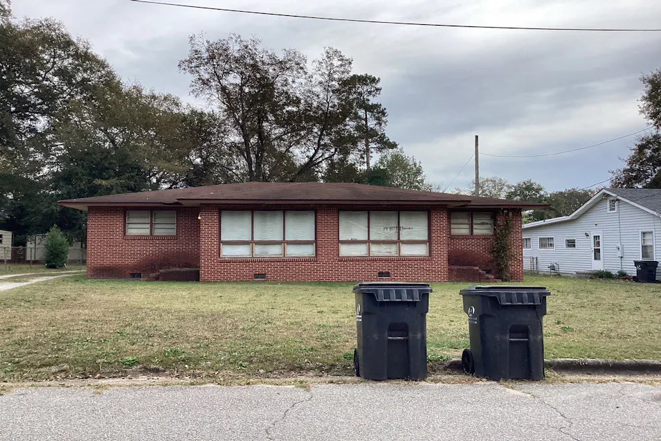 1818 18th Ave. Phenix City, AL 36867, Russell County