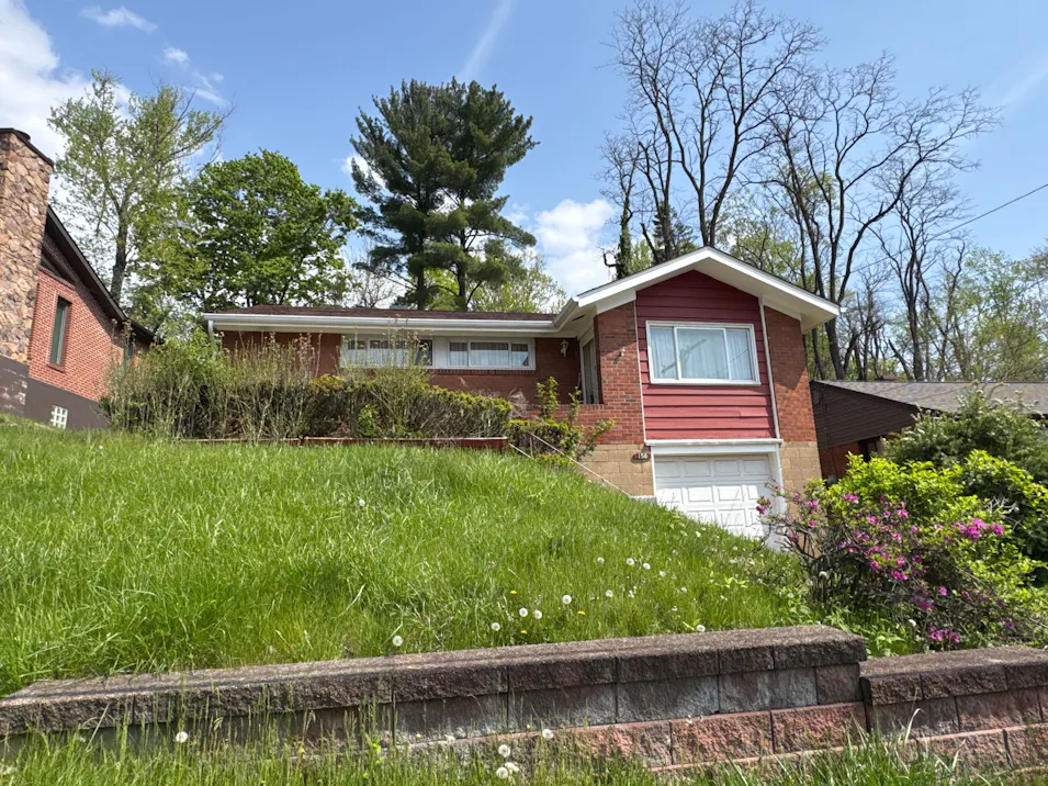 158 Gilmore Dr Pittsburgh, PA 15235, Allegheny County