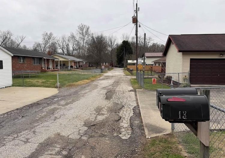 13 Meadow Lane Huntington, WV 25704, Cabell County