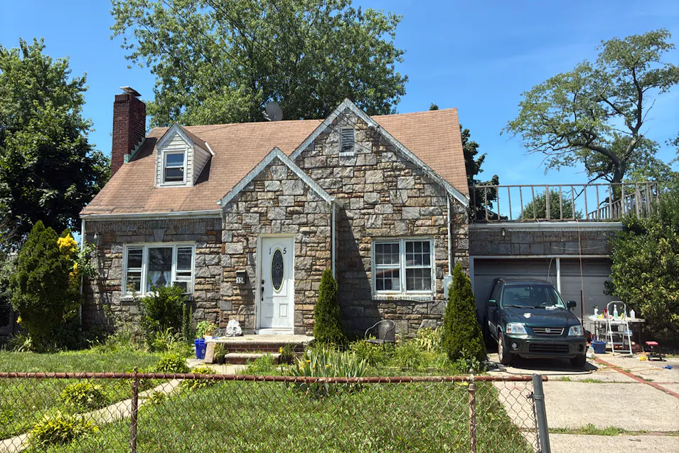 15 Scherr Place Roosevelt, NY 11575, Nassau County