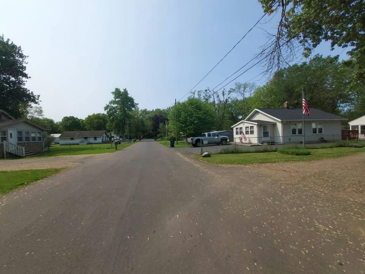 Jones St, Kalamazoo, MI 49048