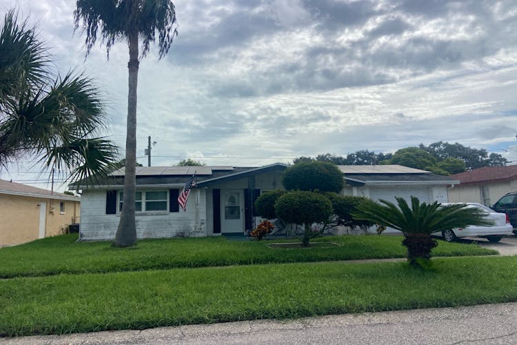 1516 Roundtree Rd Holiday, FL 34690, Pasco County