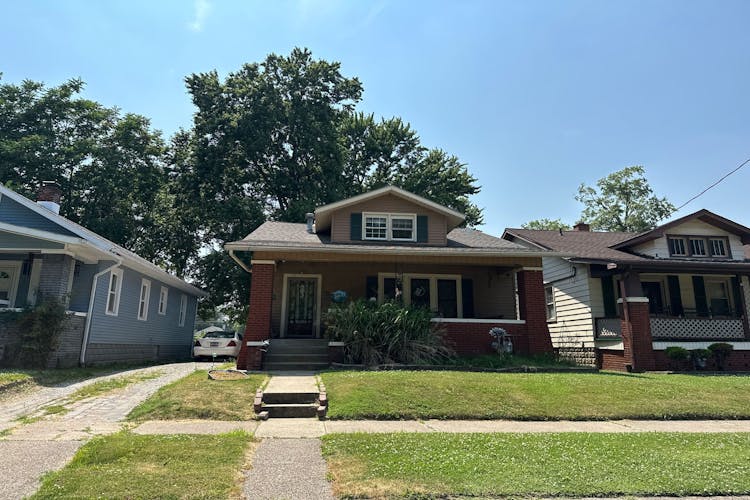 411 South New York Avenue Evansville, IN 47714, Vanderburgh County