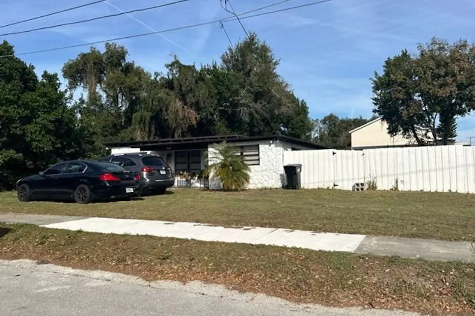 1615 White Avenue Orlando, FL 32806, Orange County