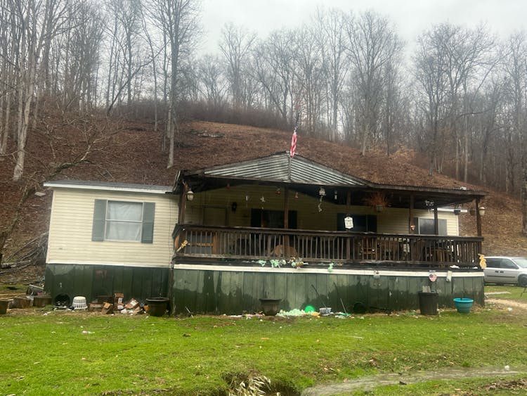 5705 Hickory Ridge Road Aka 295 C Madison Creek Road Salt Rock, WV 25559, Cabell County