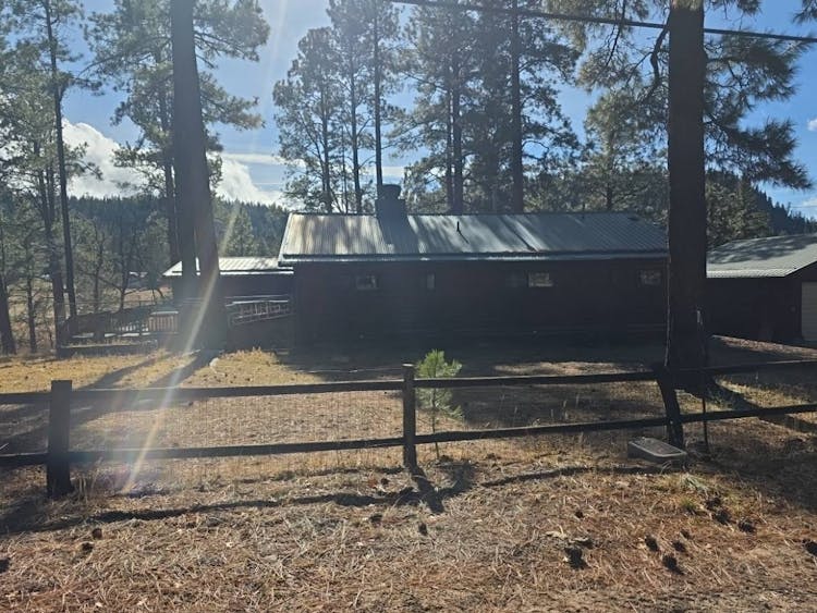 8 County Road 2036 Alpine, AZ 85920, Apache County