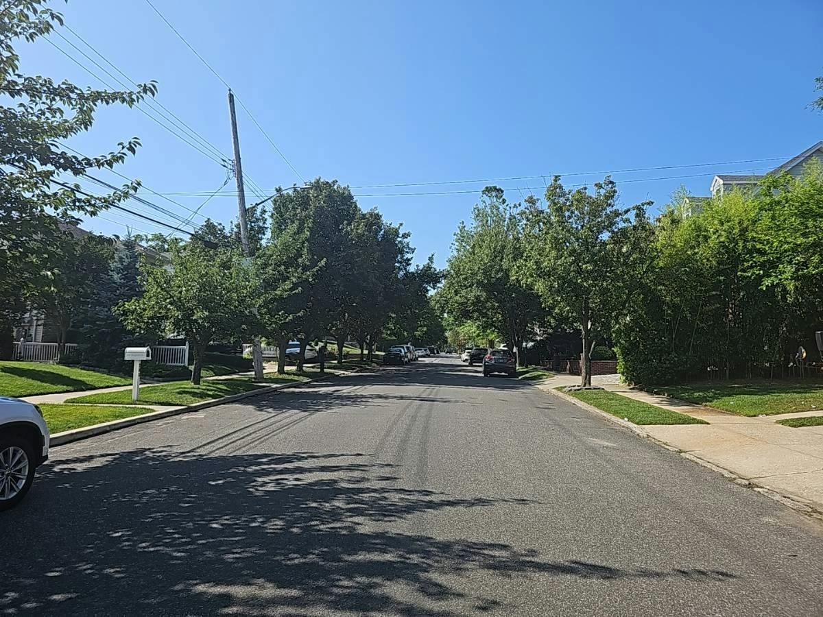 Brighton St, Staten Island, NY 10307
